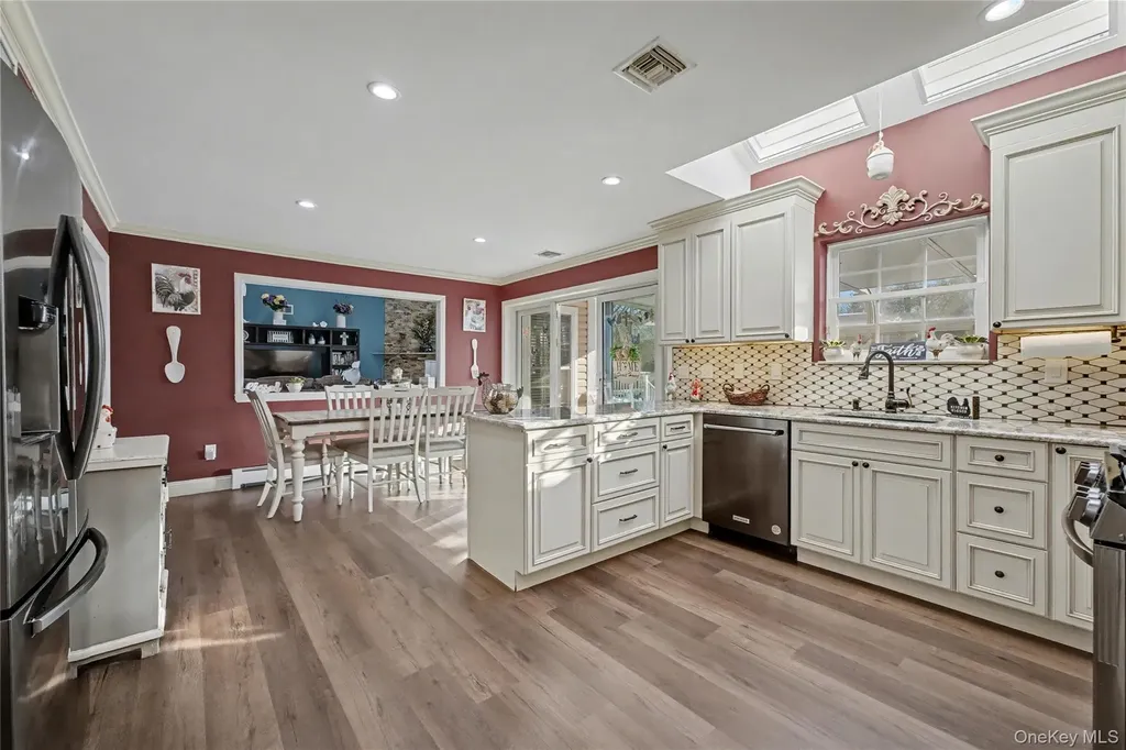 8 Paddock Drive Fort Salonga NY 11768