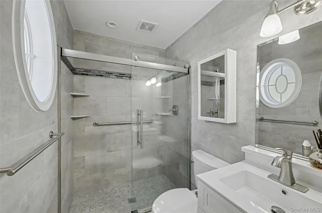 8 Paddock Drive Fort Salonga NY 11768
