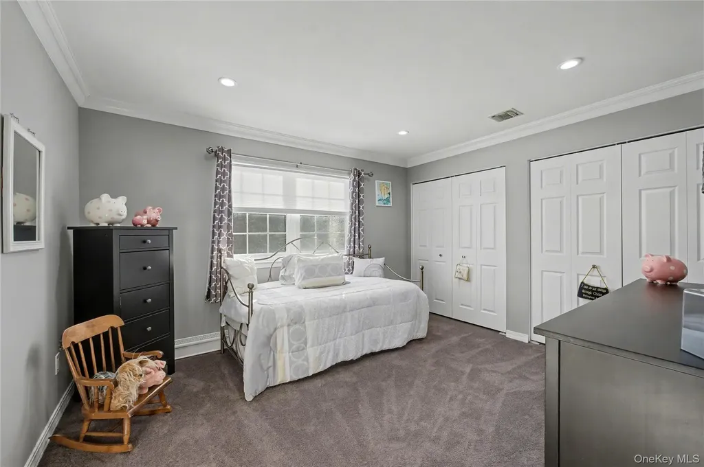 8 Paddock Drive Fort Salonga NY 11768