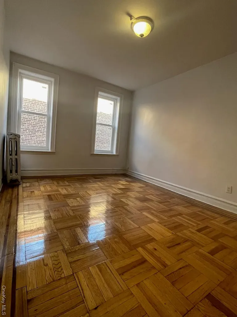 660 Hemlock Street Brooklyn NY 11208