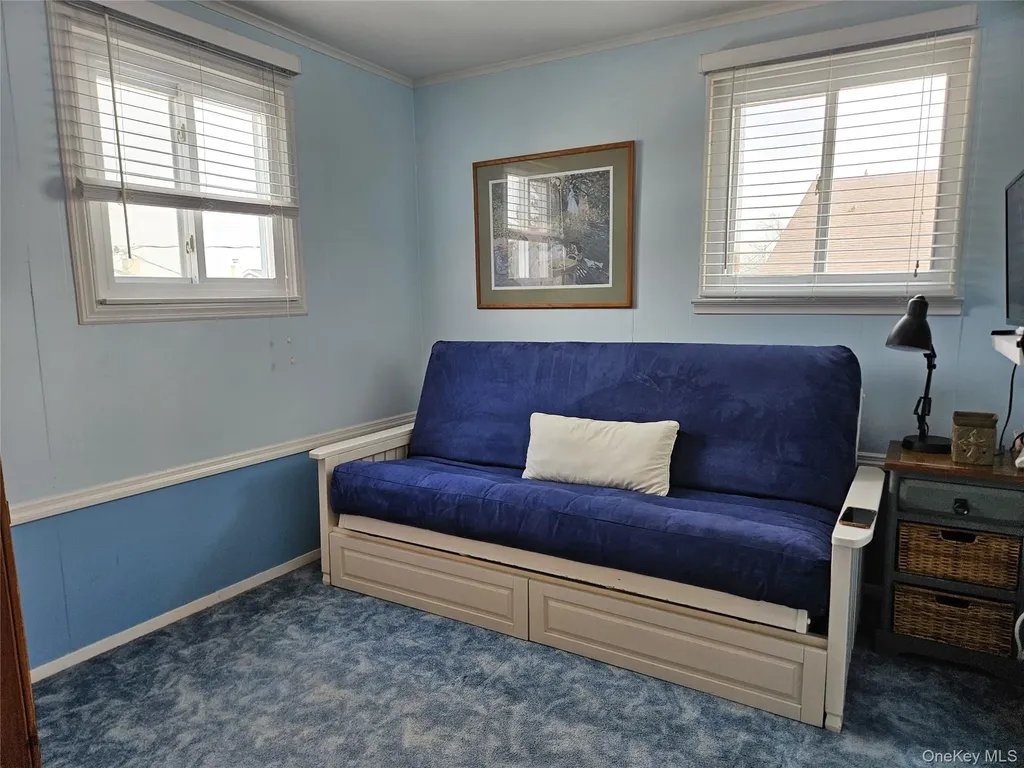 69 Ann Drive S Freeport NY 11520