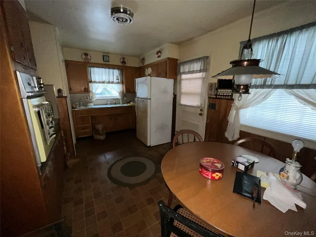300 Hewlett Avenue East Patchogue NY 11772