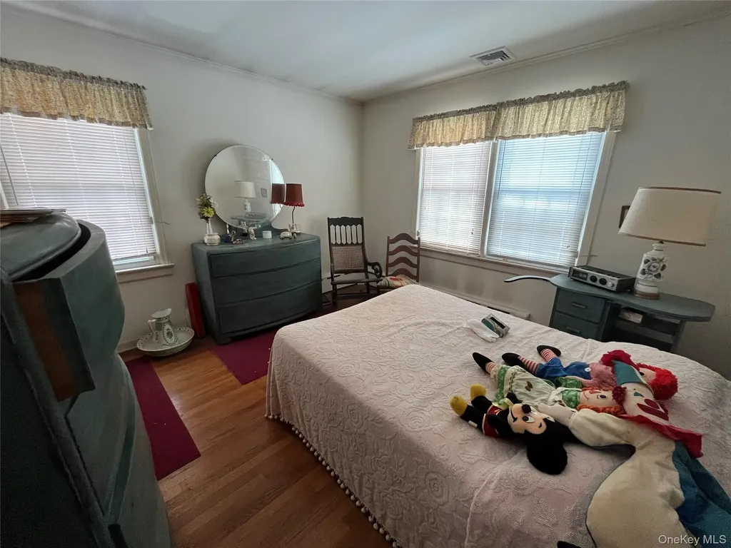300 Hewlett Avenue East Patchogue NY 11772