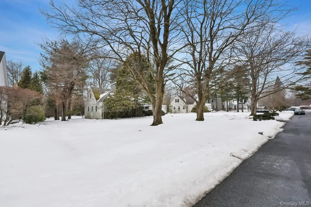 7 Mayflower Road Scarsdale NY 10583