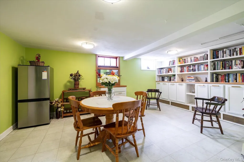 102 Franklin Avenue Malverne NY 11565