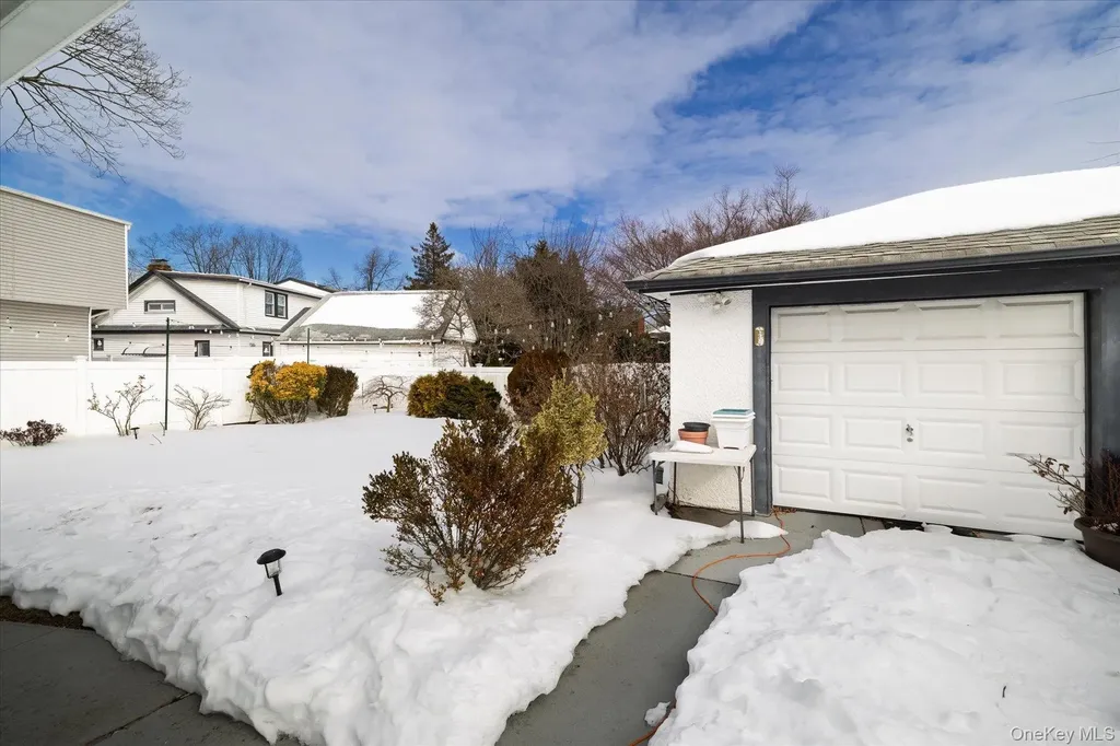 102 Franklin Avenue Malverne NY 11565