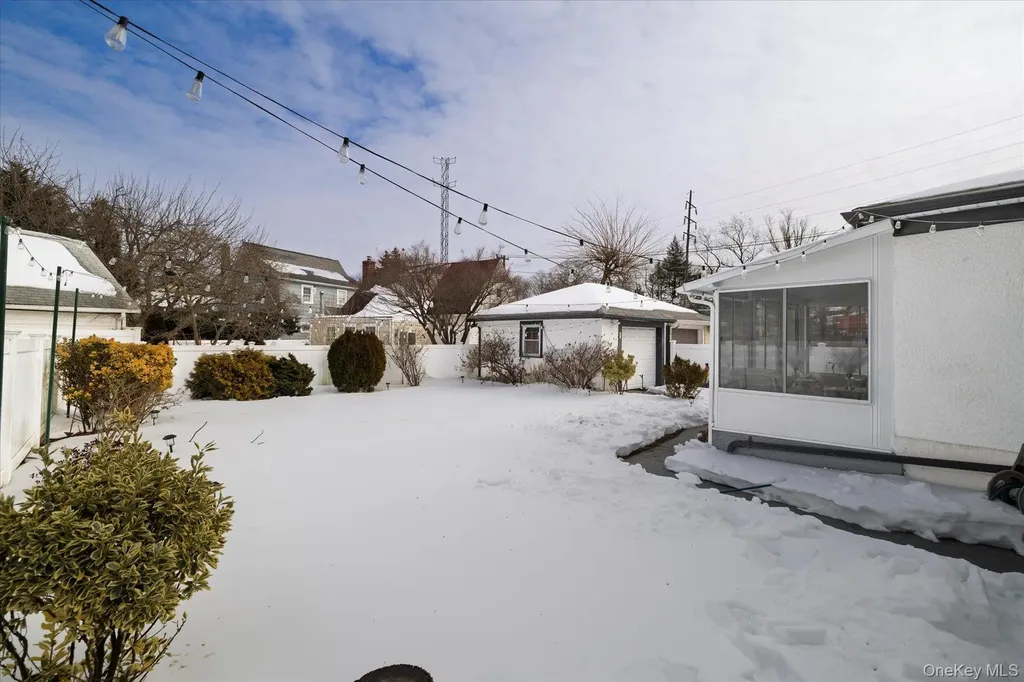 102 Franklin Avenue Malverne NY 11565