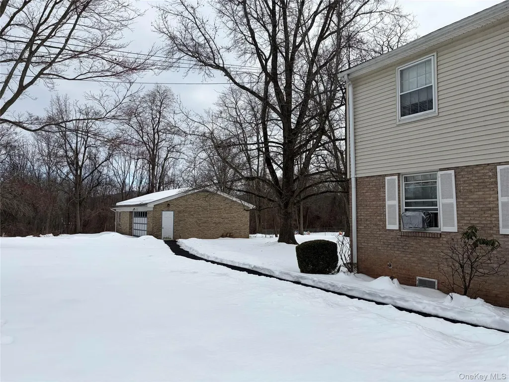 83 Gilchrest Road Valley Cottage NY 10920