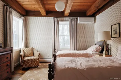 286 Blue Hill Road Hudson NY 12534