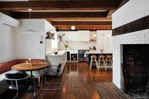 286 Blue Hill Road Hudson NY 12534