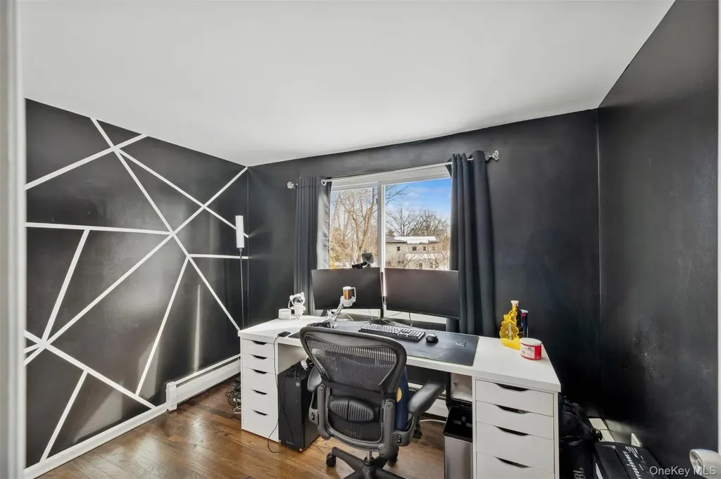 35 Saint Johns Place West Babylon NY 11704