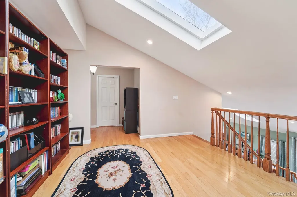 12 Chippewa Court Suffern NY 10901