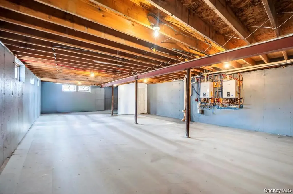 675 E 103rd Street Brooklyn NY 11236