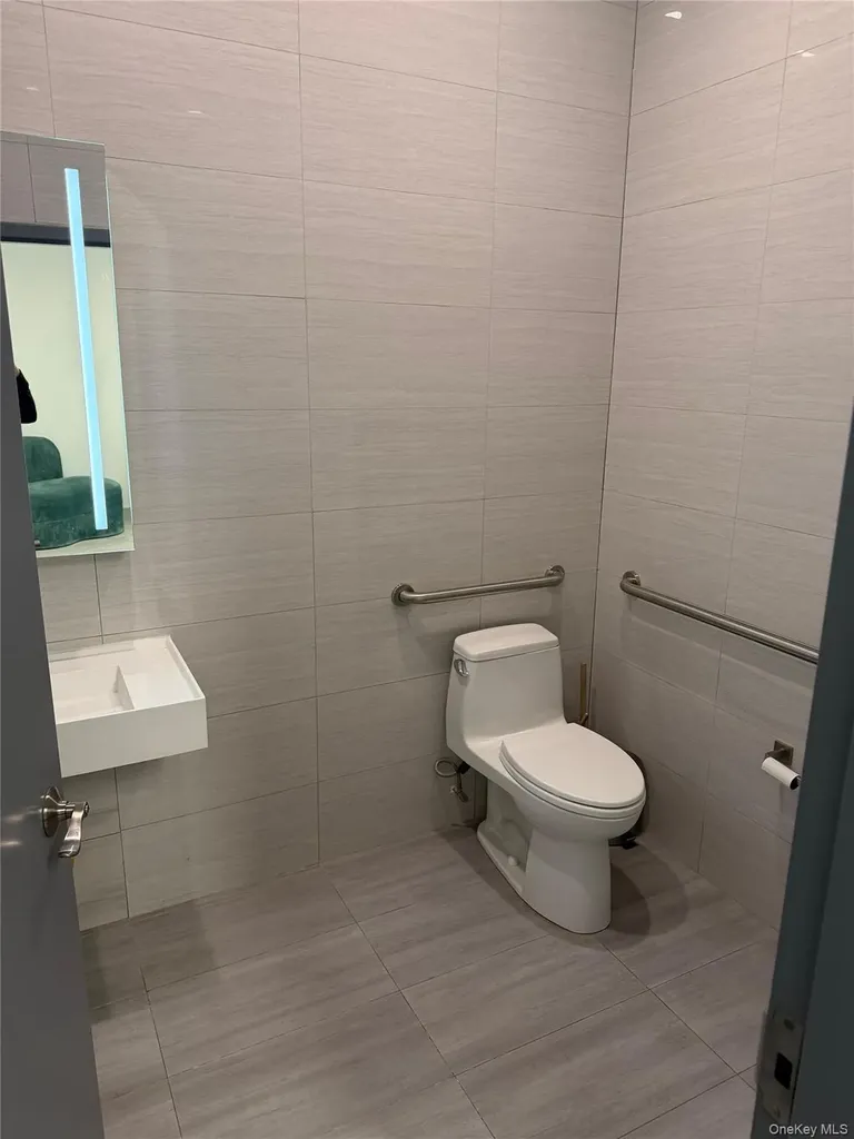 104-15 Northern Boulevard Corona NY 11368
