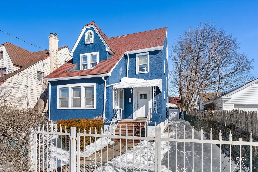 109-49 215th Street Queens Village NY 11429