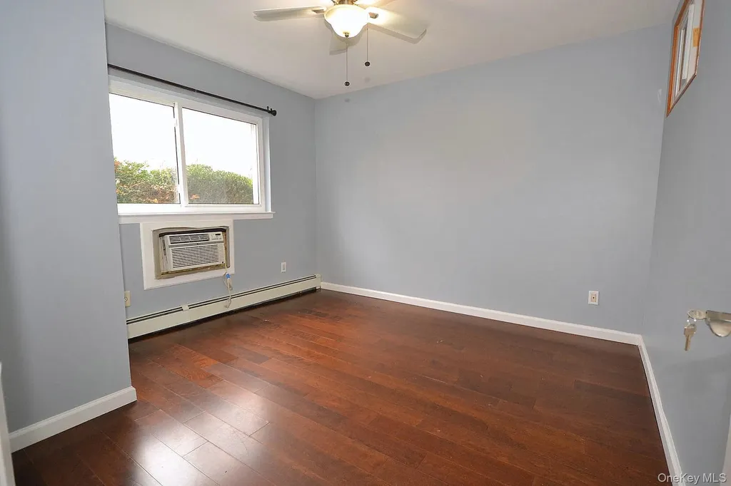 59 Adams Road Central Islip NY 11722