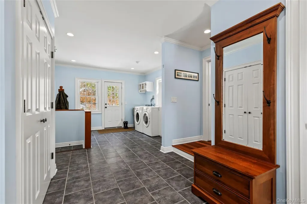69 Brevoort Lane Rye NY 10580