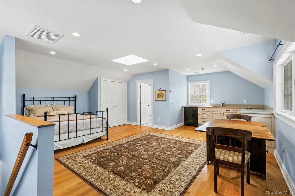 69 Brevoort Lane Rye NY 10580
