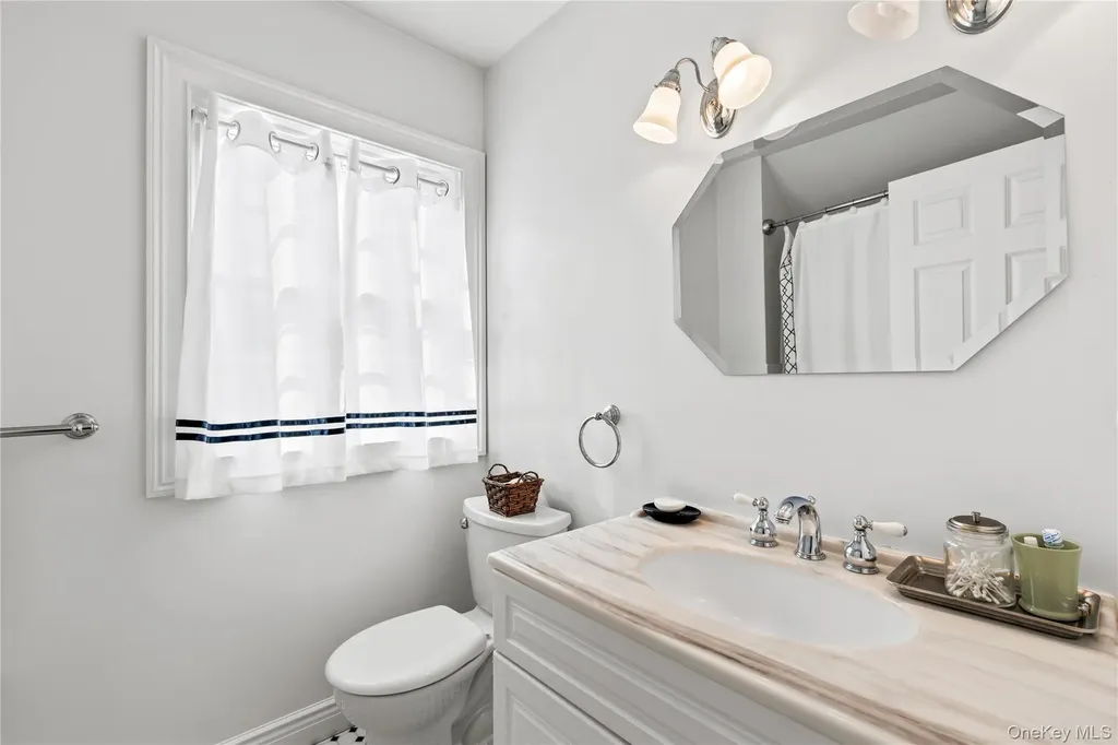 69 Brevoort Lane Rye NY 10580