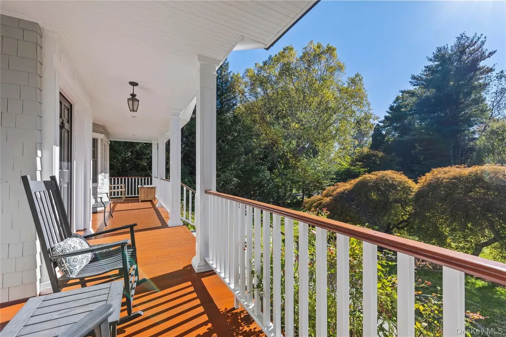69 Brevoort Lane Rye NY 10580