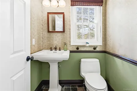 69 Brevoort Lane Rye NY 10580