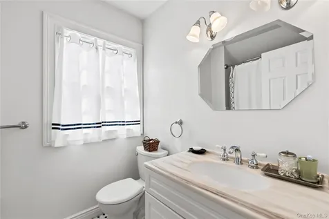 69 Brevoort Lane Rye NY 10580