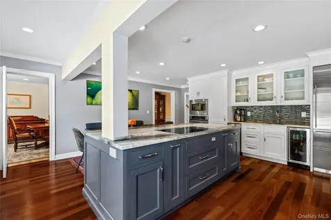 69 Brevoort Lane Rye NY 10580