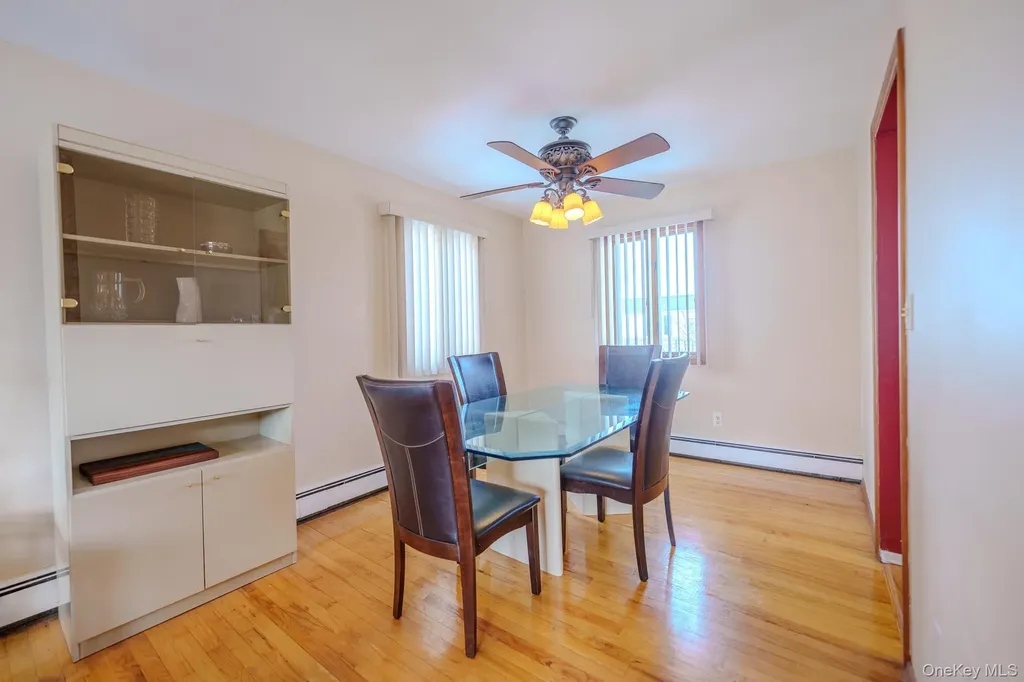 711 S Bayview Avenue Freeport NY 11520