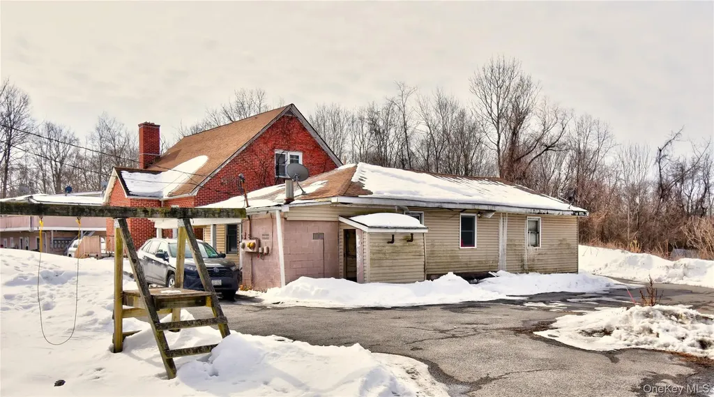 143 Freetown Road Wallkill NY 12589