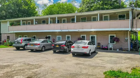 143 Freetown Road Wallkill NY 12589