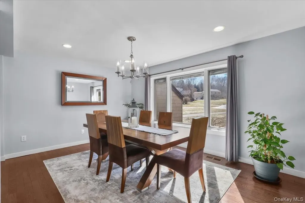 9 Comanche Court Katonah NY 10536