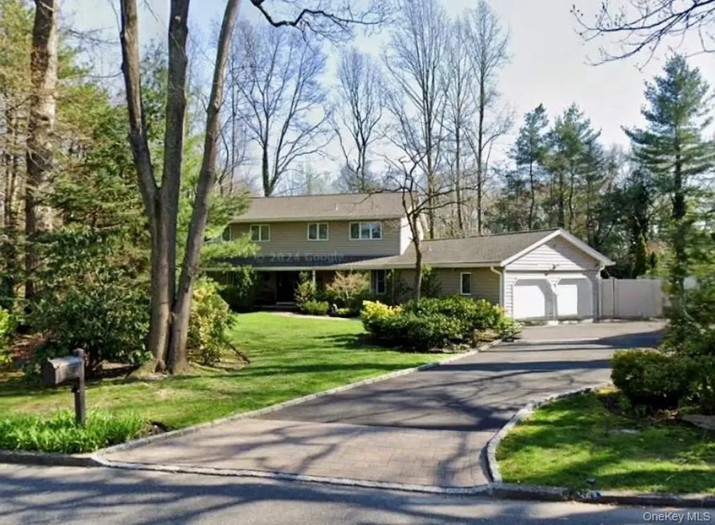 42 Hearthstone Drive Dix Hills NY 11746