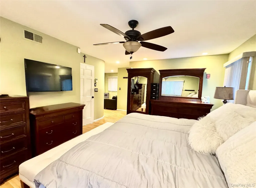 42 Hearthstone Drive Dix Hills NY 11746