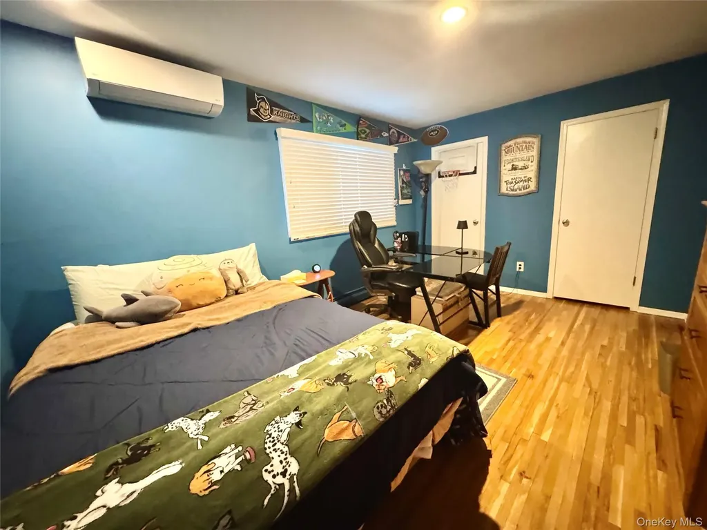 42 Hearthstone Drive Dix Hills NY 11746