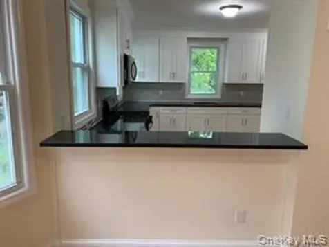 16 Park Avenue White Plains NY 10603