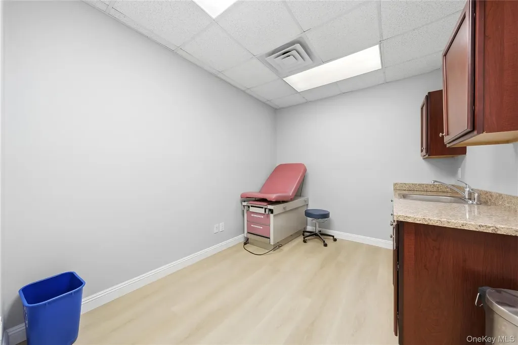 55 2nd Avenue Brentwood NY 11717