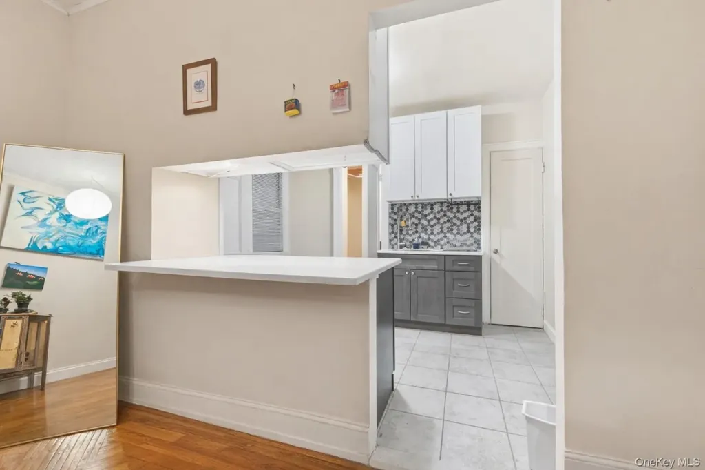 1840 21st Drive Astoria NY 11105