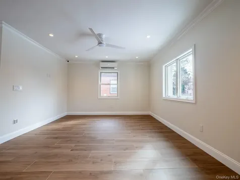 6961 180th Street Fresh Meadows NY 11365