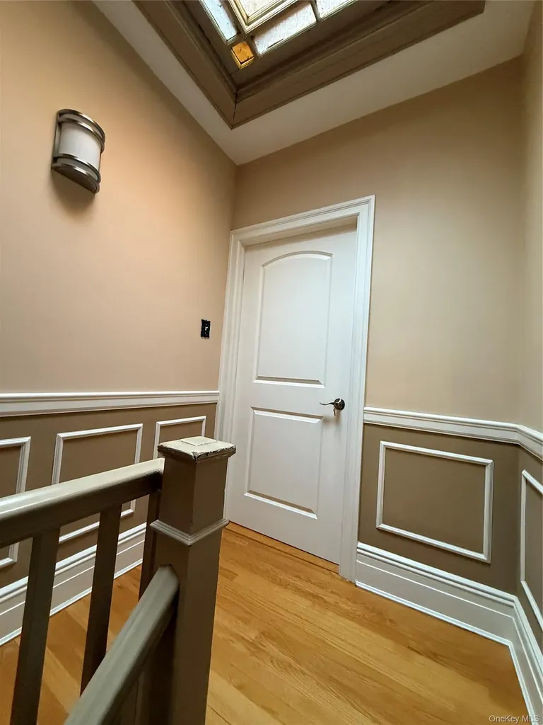 78-68 84th Street Glendale NY 11385