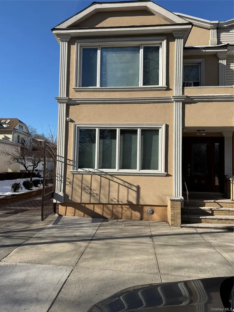 78-68 84th Street Glendale NY 11385