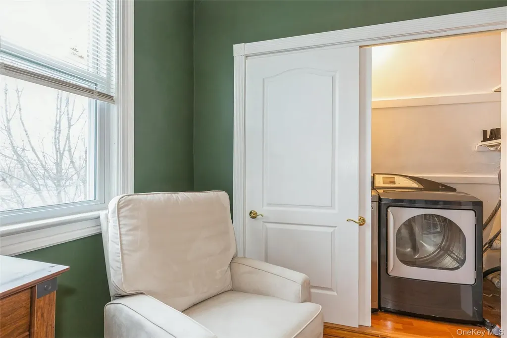 123 Carman Street Patchogue NY 11772