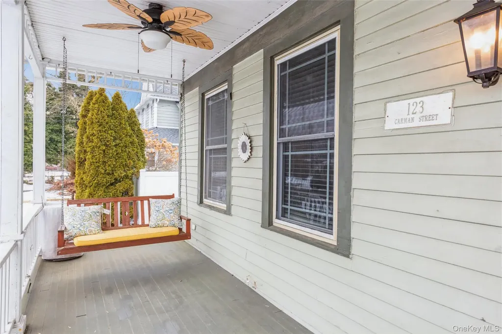 123 Carman Street Patchogue NY 11772