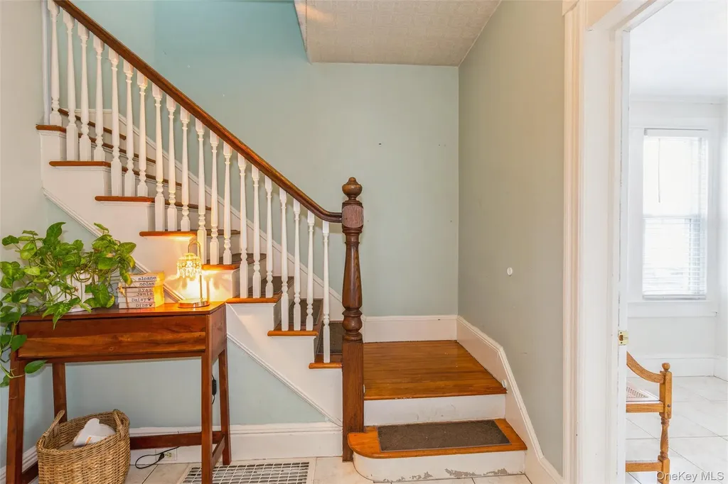 123 Carman Street Patchogue NY 11772