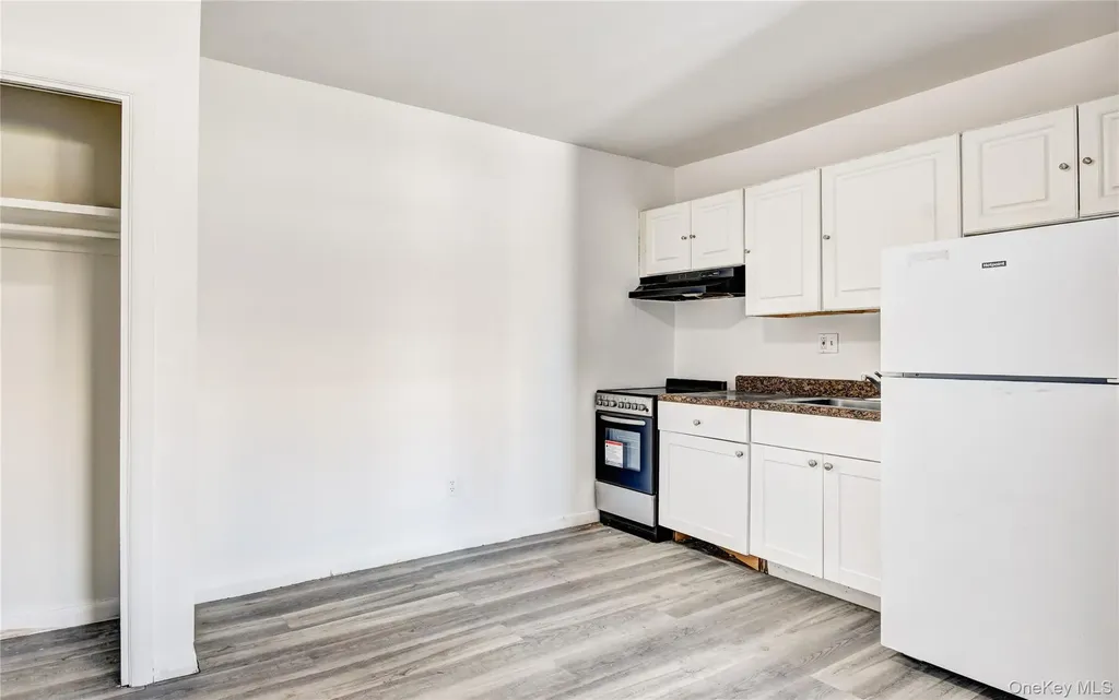 19 Gerald Drive Poughkeepsie NY 12601