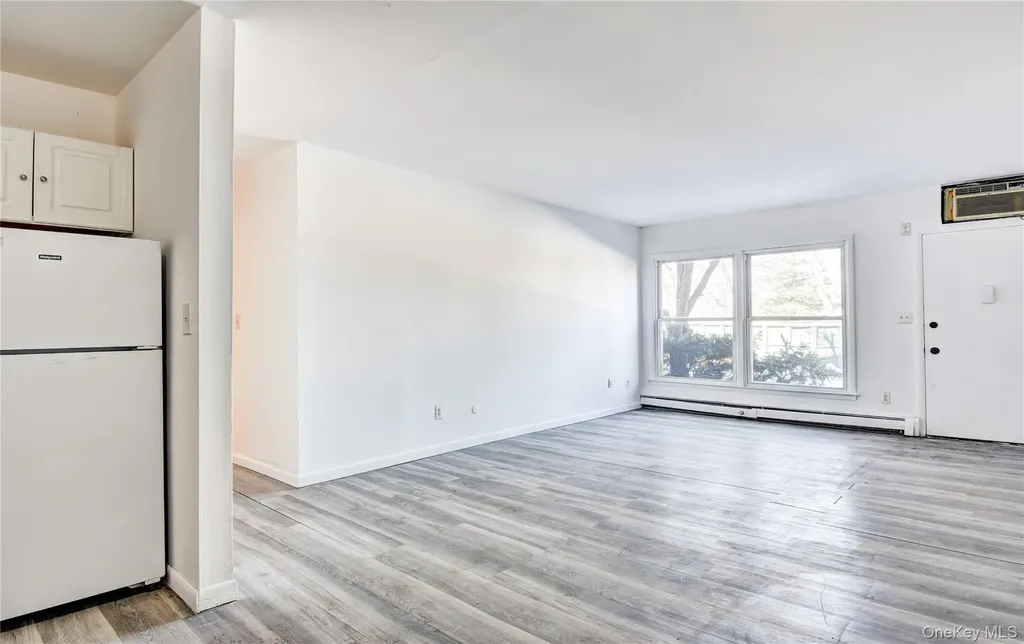 19 Gerald Drive Poughkeepsie NY 12601