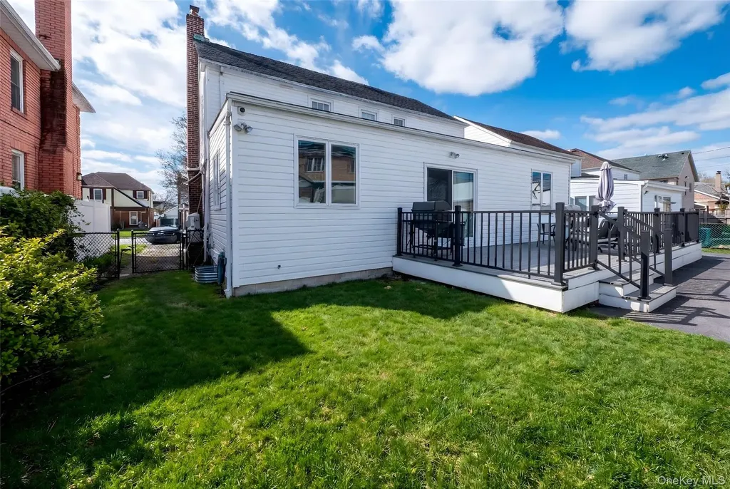 7531 179th Street Fresh Meadows NY 11366