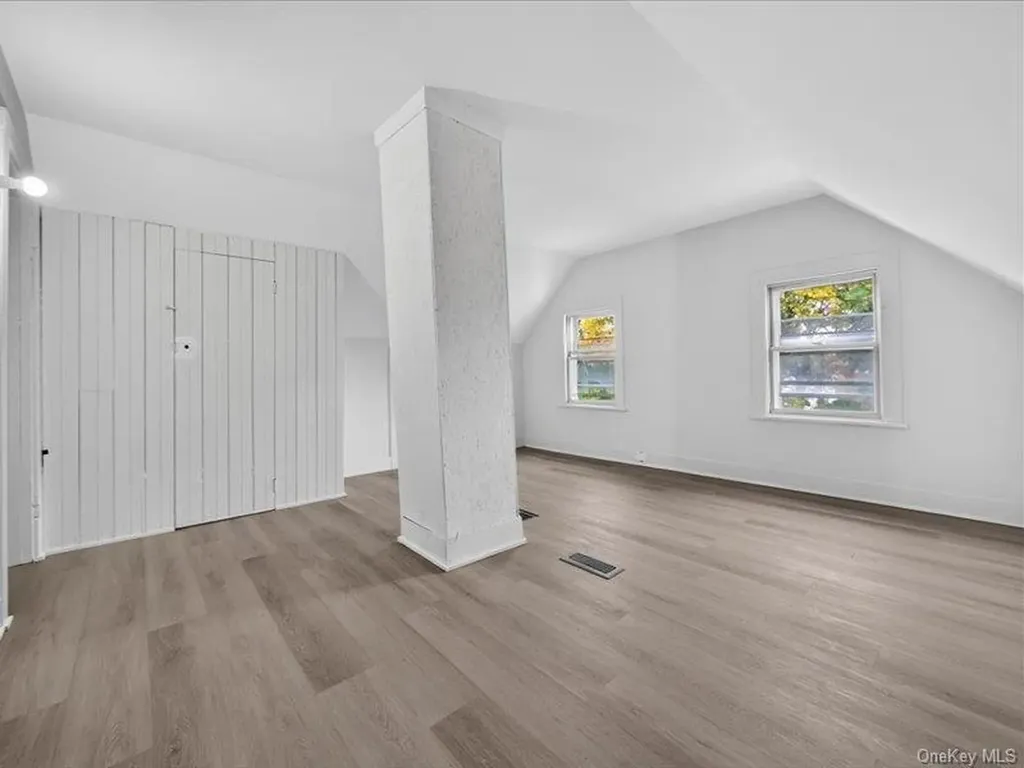 17 Maple Avenue W Suffern NY 10901