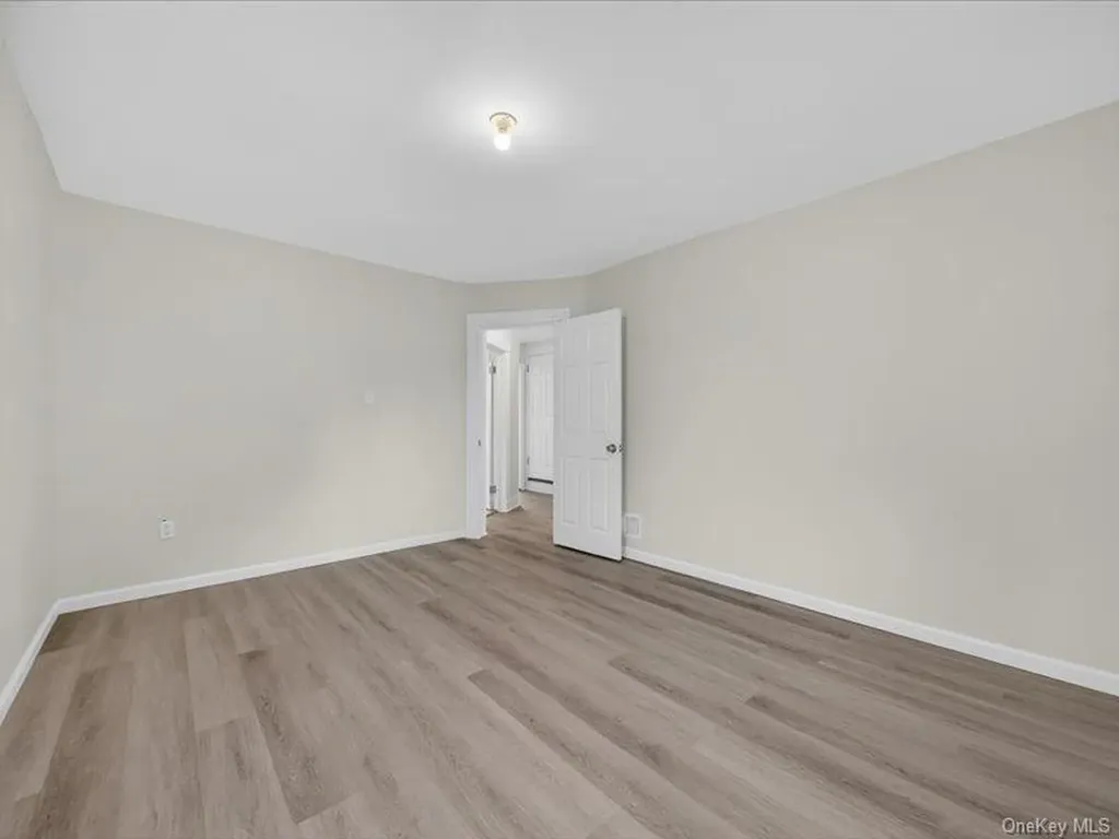 17 Maple Avenue W Suffern NY 10901