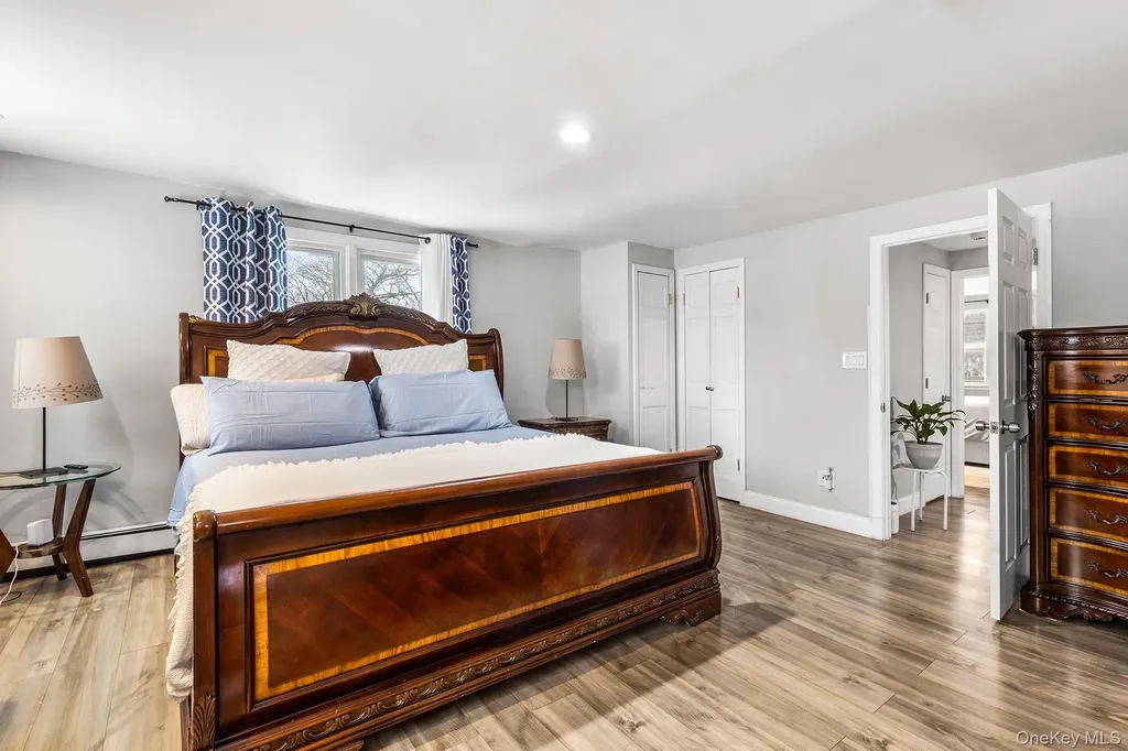 19 Midland Boulevard Ronkonkoma NY 11779