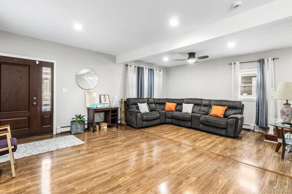 19 Midland Boulevard Ronkonkoma NY 11779
